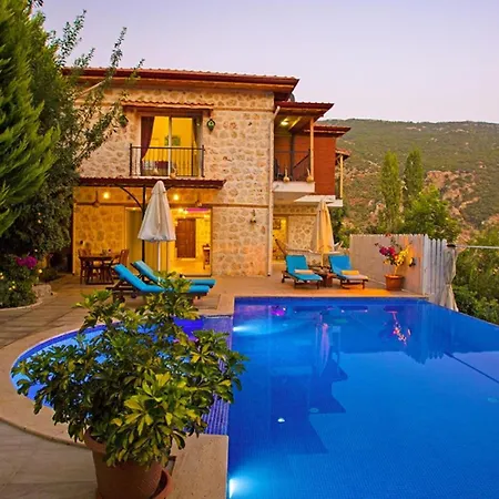 Kalkan 2 Bedroom Villa - 1044